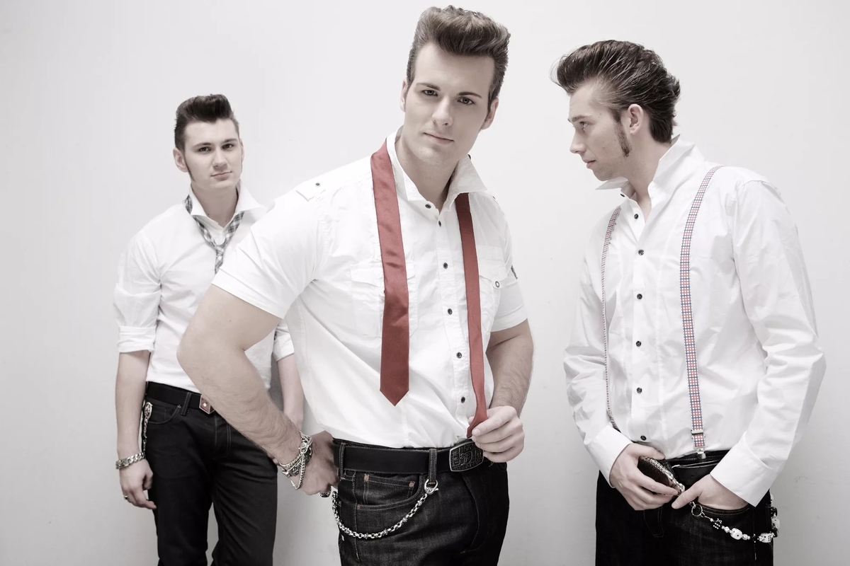 Становящиеся группы. Baseball. Бейсболс группа. Солист the Baseballs. The Baseballs Сэм.