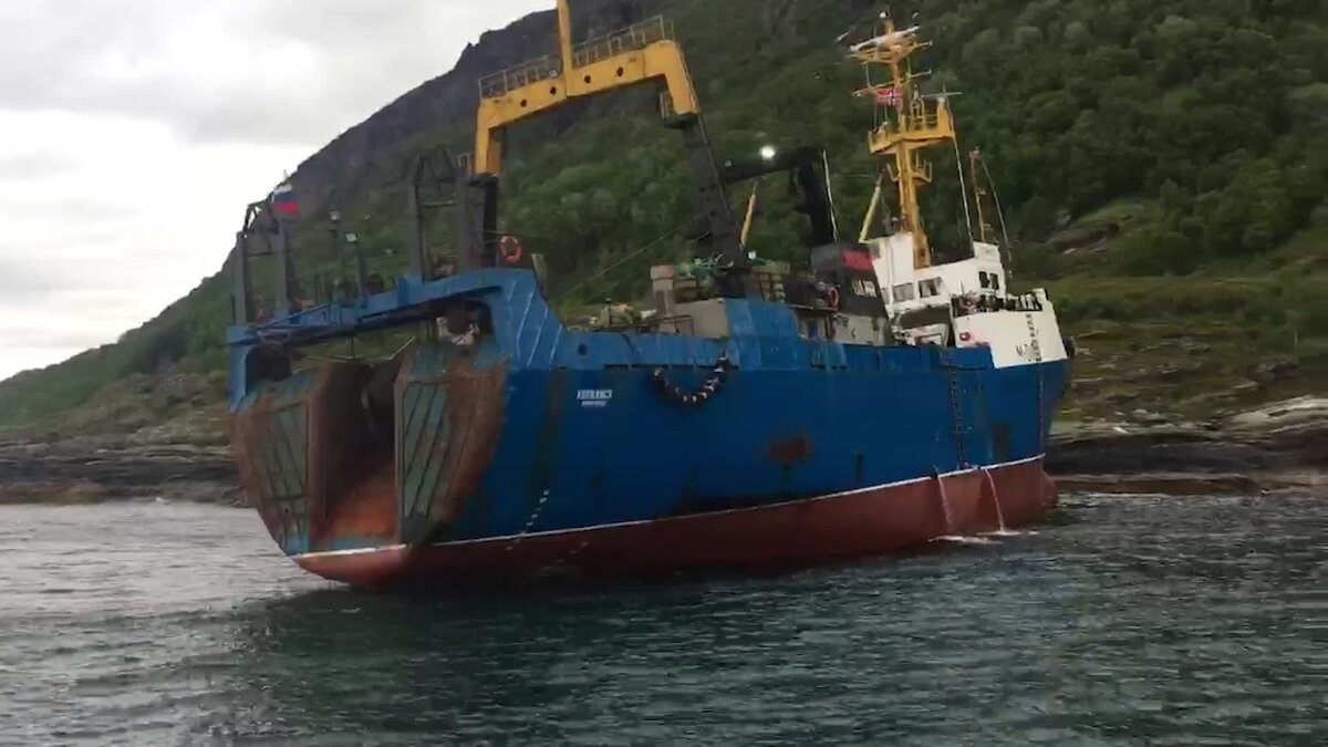 Норвежское промысловое беспалубное судно построенное по образцу судов викингов