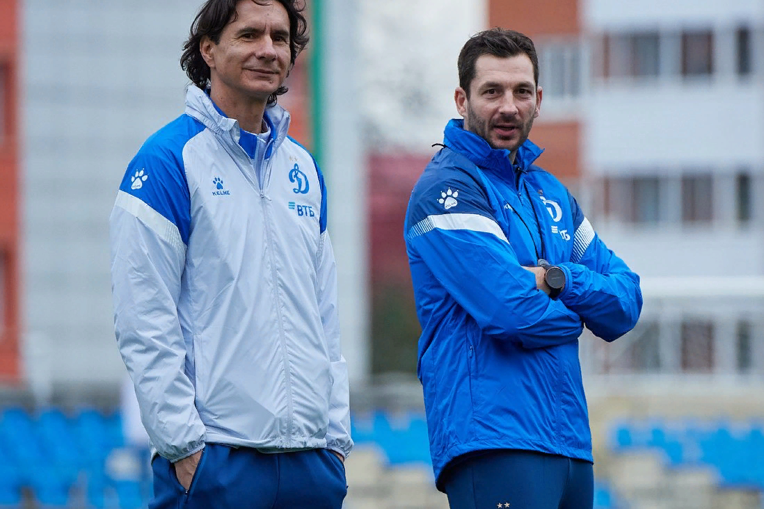 Вот те люди, которые создали эту команду.