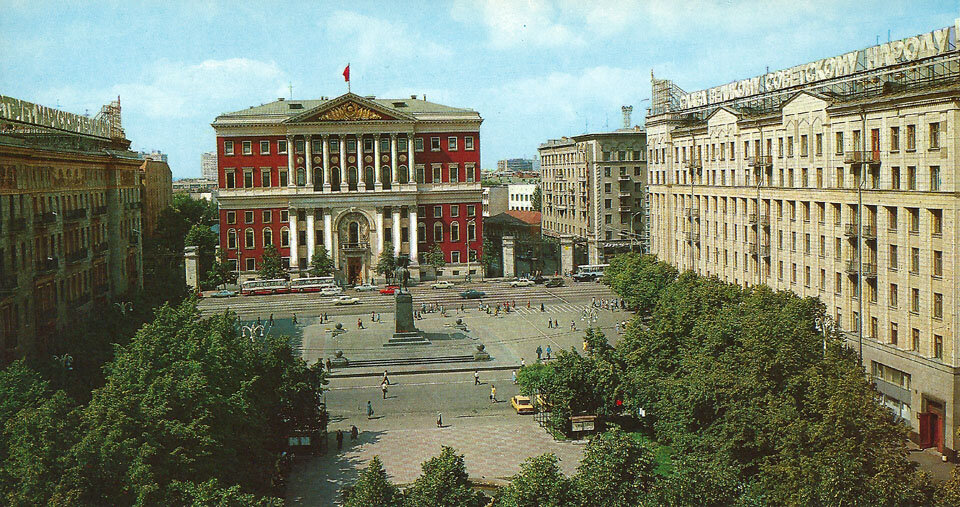 Источник фото www.sovietpostcards.org