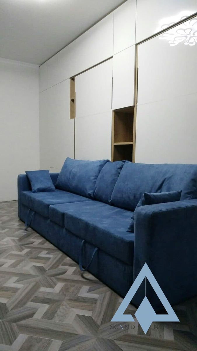 Шкаф кровать трансформер с синим диваном