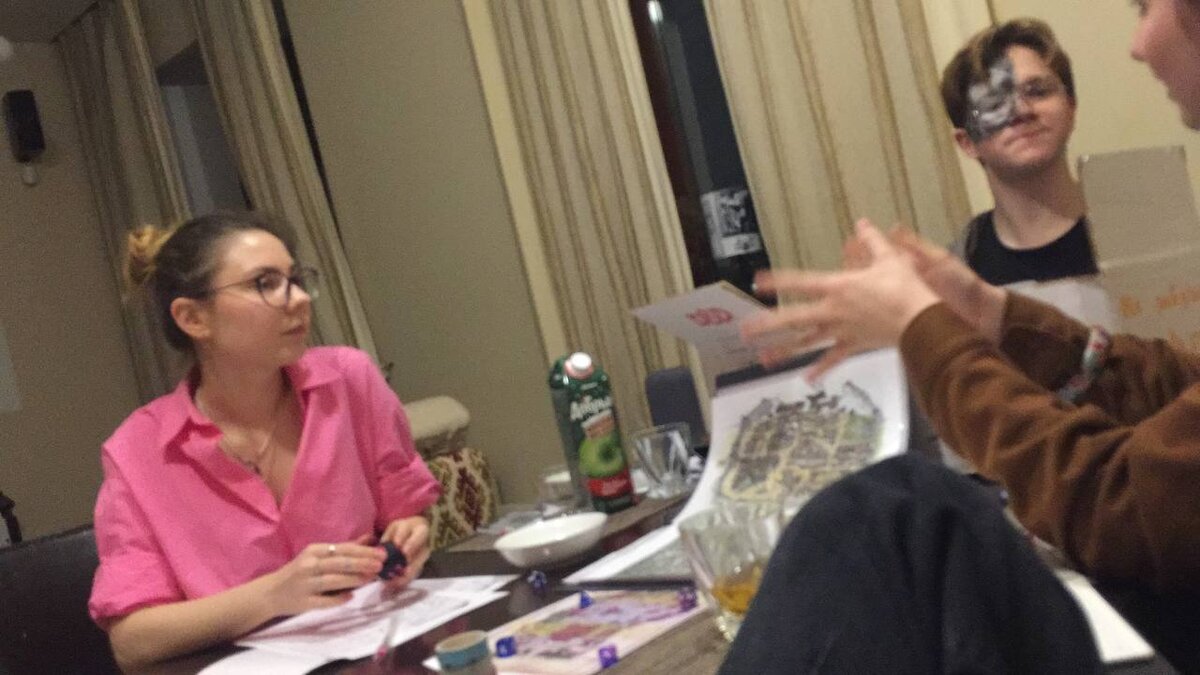 Один из игроков сфотографировала, за что я безумно ей благодарен)