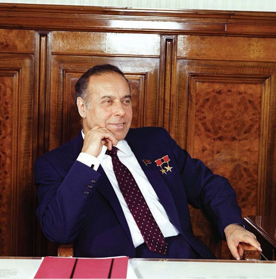 Советский и азербайджанский государственный, партийный и политический деятель. Дважды Герой Социалистического Труда (1979, 1983). Фото из открытых источников