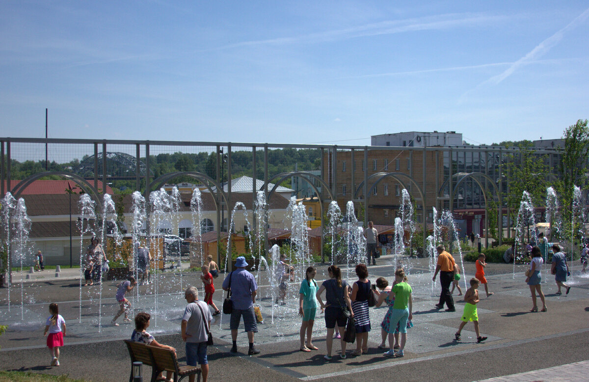 Молодёжный сквер.