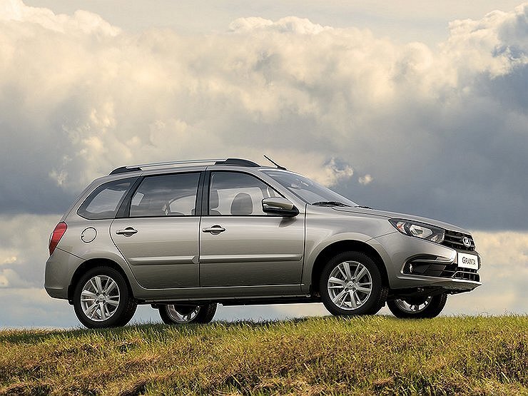     10 самых продаваемых «антикризисных» автомобилей в России Фото производителя
