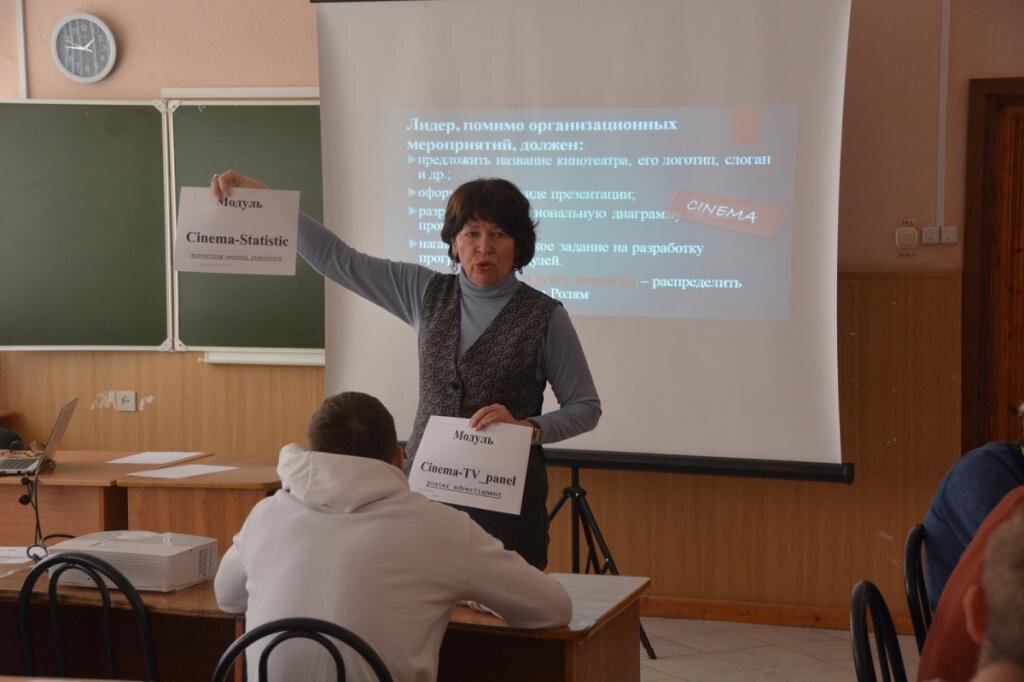 Куда сейчас можно поступить после 9 класса. Учиться после 9 класса. Куда поступить после 9 класса в Уфе девушке.