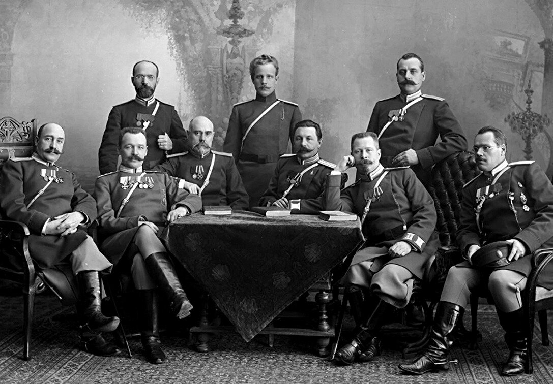 Полицейские чины Российской Империи. Фото из открытых источников.