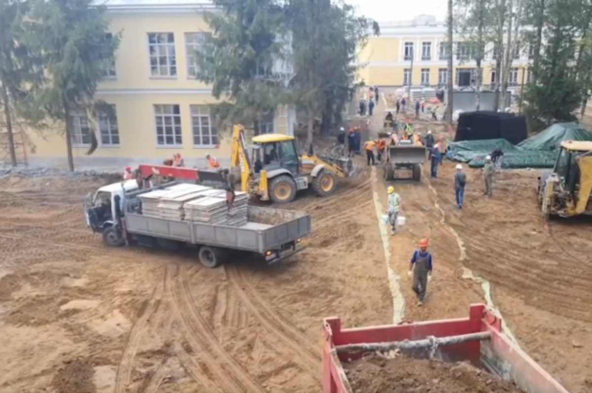    Завершается постройка нового комплекса кадетского корпуса СК РФ в Петергофе