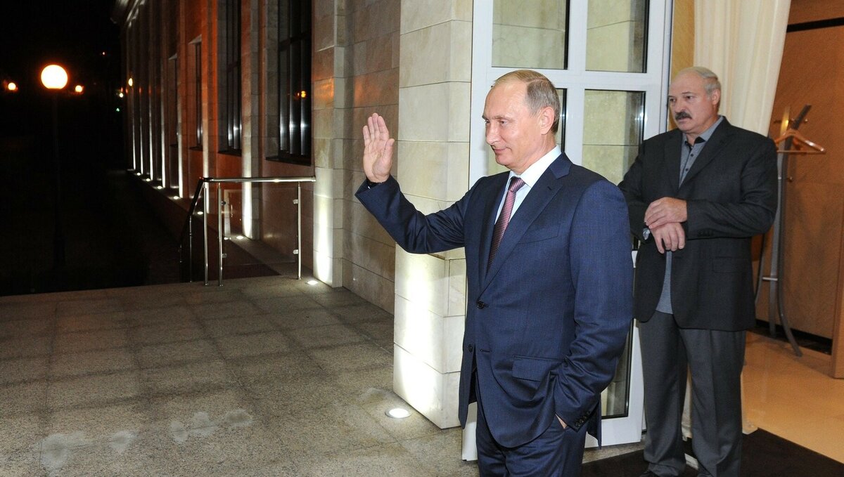     Гостеприимность Краснодарского края ярко выражается в нередких визитах представителей власти других стран, ведь уже не первый год Владимир Путин встречает руководителей разных государств в курортном Сочи. Политолог Гусий объяснил, почему именно Сочи является местом многих политических переговоров.