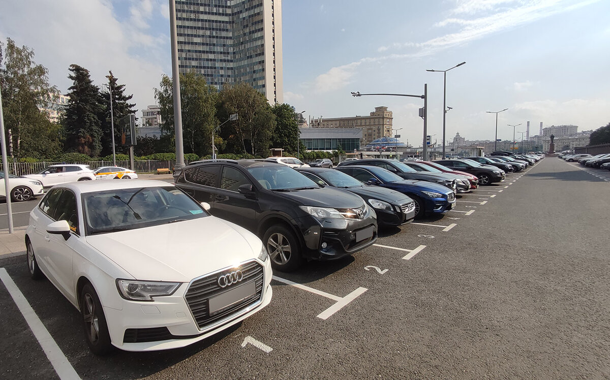 Россиянам рассказали, какие автомобили изменились в цене.  Фото: Фото: ФедералПресс / Герман Перо