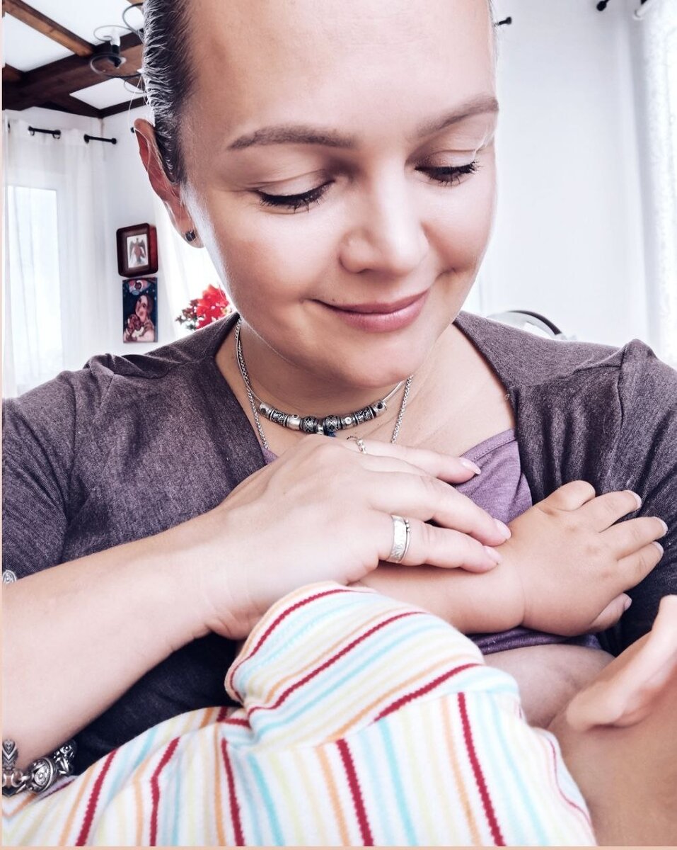 Я хорошая мать, а ты...