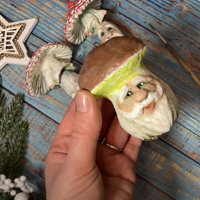    Грибы из ваты   
Источник: Скриншот из видео