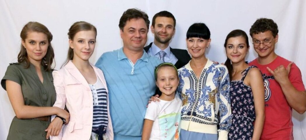 Не полный актёрский состав первой части.