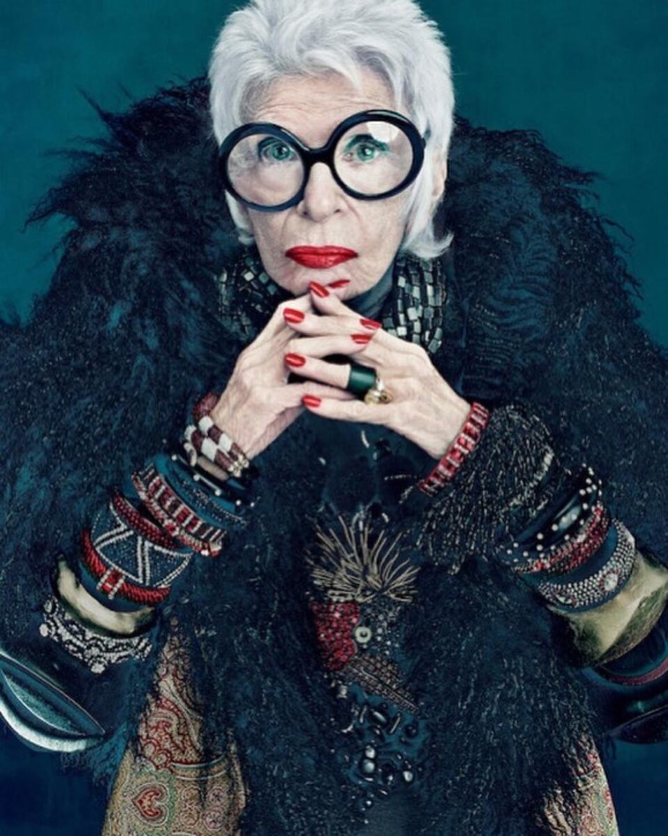 Фото из Instagram @iris.apfel
