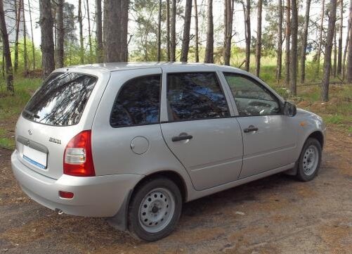 Приблизительно она вот так и выглядела, своих фоток что-то так и не смог найти.