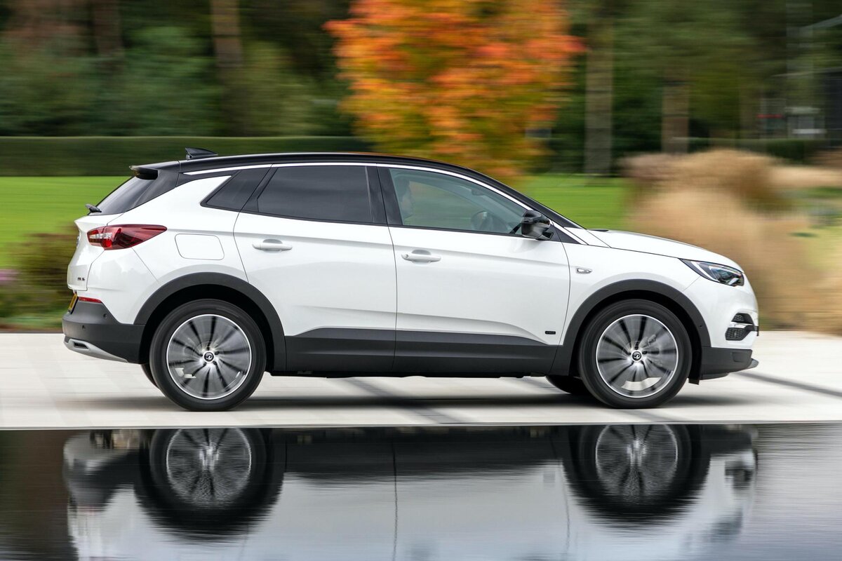 Opel Grandland x 2017