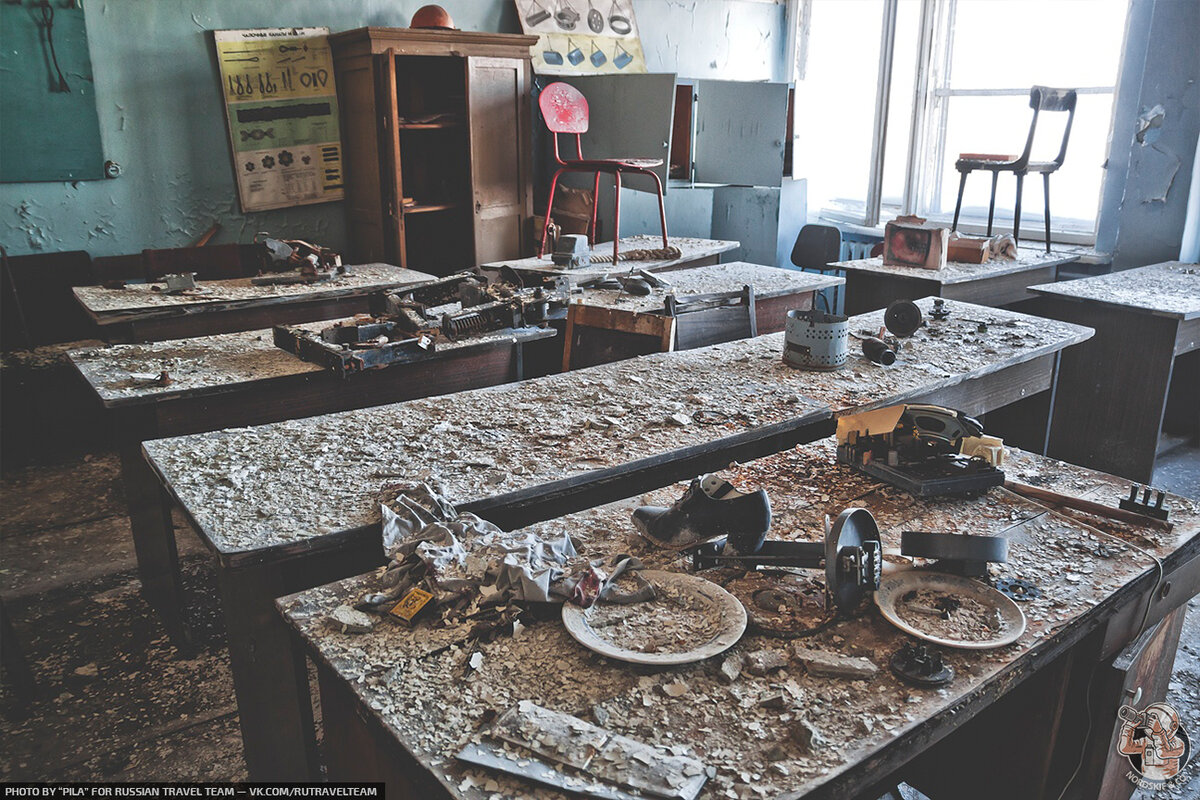 Нашли заброшенный советский завод от фотографий которого 