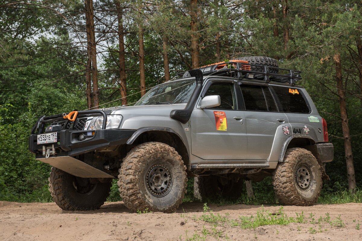 Nissan Patrol y61 Expedition