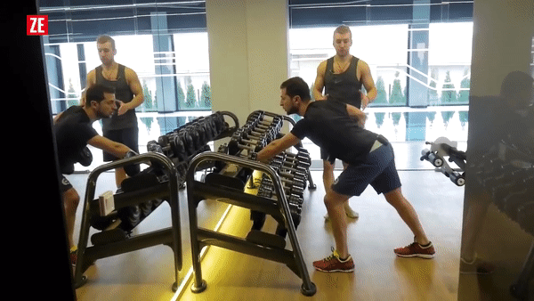 видео фрагмент взят с канала: zekubiki 