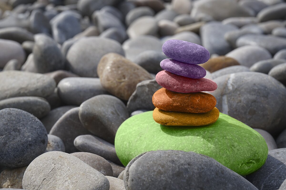 https://www.firestock.ru/tsvetnyie-kamni-balans-meditatsiya-colored-stones-balance-meditation/