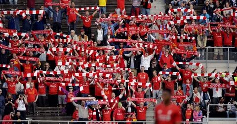 Фото взято с https://rus.postimees.ee/3571795/bolelshchiki-liverpulya-vpervye-v-istorii-kluba-ustroyat-zabastovku-protesta/comments