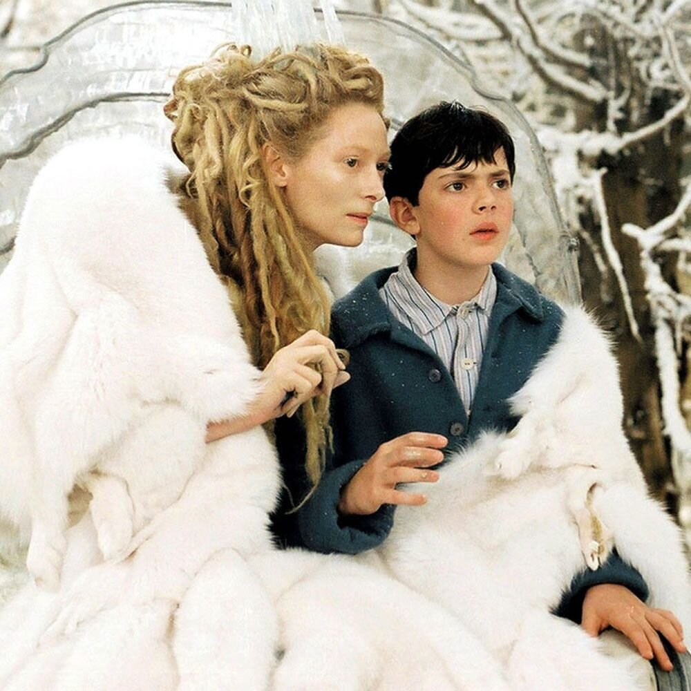 питер певенси хроники нарнии. чем белая колдунья угощала эдмунда певенси. питер певенси хроники нарнии принц каспиан. рахат-лукум хроники нарнии. питер певенси хроники нарнии покоритель зари.