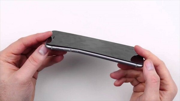 Кривой корпус айфона