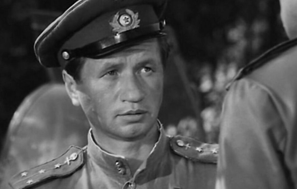 Кадр из фильма "В бой идут одни старики" (1973 г.), режиссер Леонид Быков.