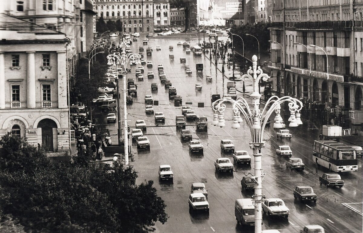 москва 80е годы