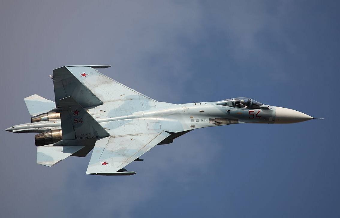 Российский Су-27