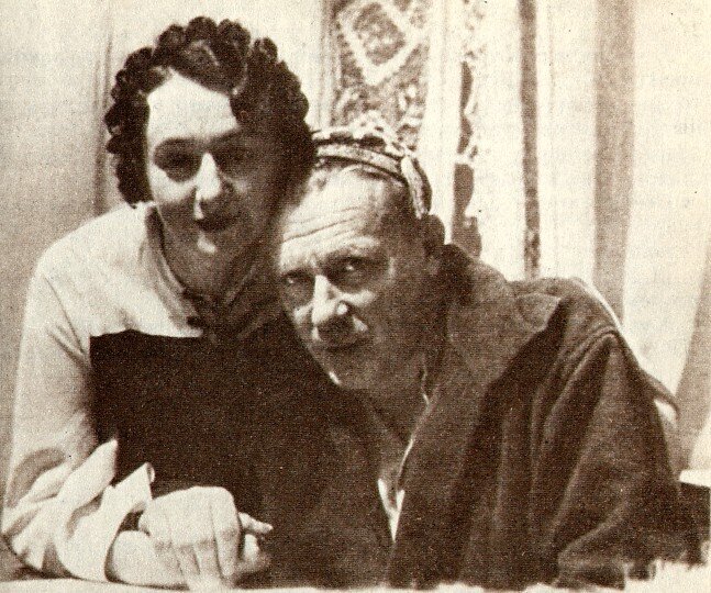 Елена Сергеевна и Михаил Афанасьевич