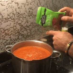 1 чайная ложка паприки, острого перца, 
чёрного перца, соль по вкусу