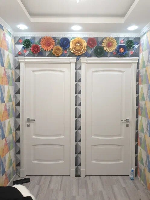 декор может быть и яркий