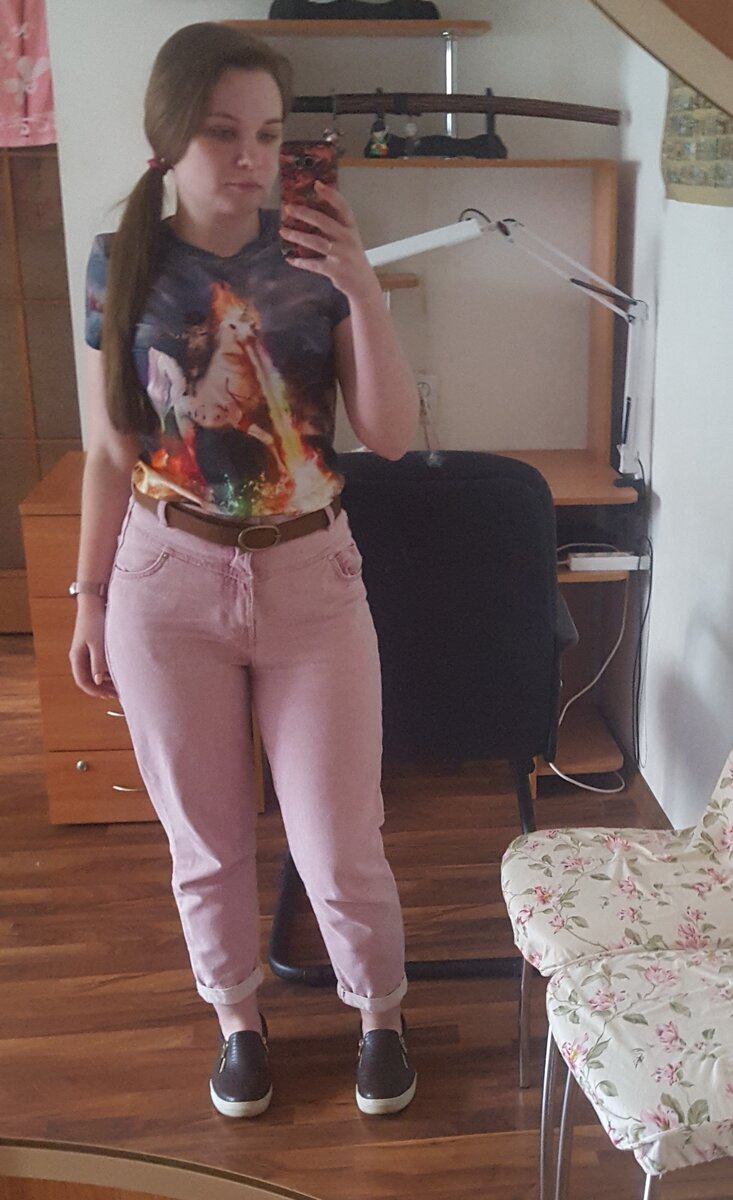 Футболка огонь тут.