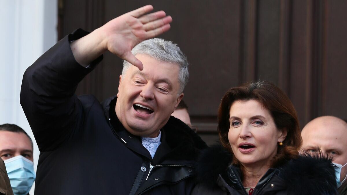    Бывший президент Украины Петр Порошенко после заседания Печерского районного суда города Киева© РИА Новости / Стрингер