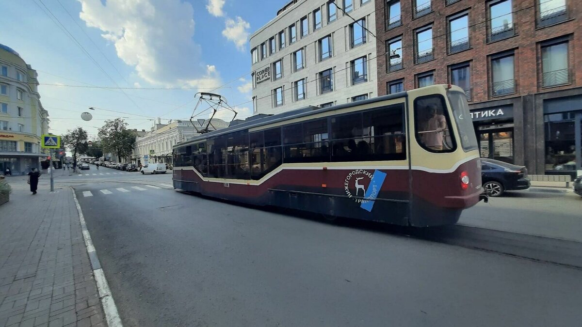     Создание новых трамвайных линий в Нижнем Новгороде будет зависеть от финансирования. Об этом рассказали представители новой маршрутной сети, отвечая на вопросы жителей в соцсети.