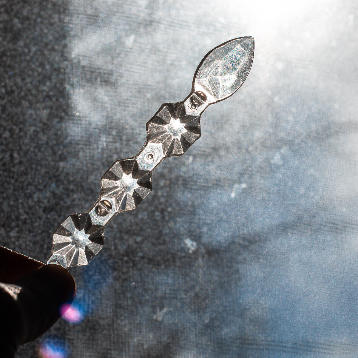 Фото автора: штука от люстры красивая, но самой люстры уж нет. Можно выкидывать