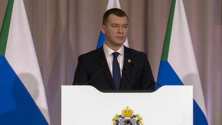     Расширенное заседание правительства Хабаровского края под председательством Михаила Дегтярева, посвященное реализуемой единой стратегии развития региона, состоялось в региональном центре.