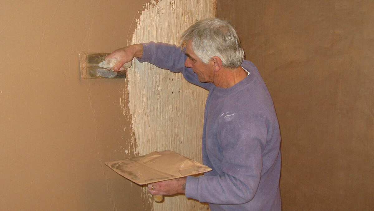     В Ставрополе в следующем году планируется провести ремонт в квартирах восьми инвалидов, сообщили в мэрии.