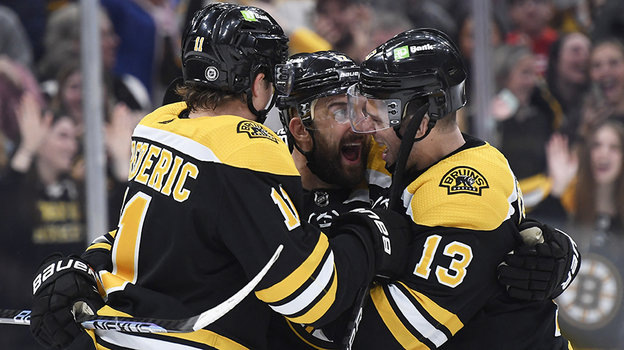    Хоккеисты «Бостона».