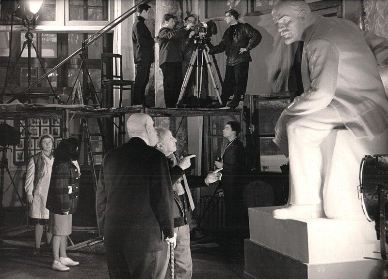 Съёмки фильма «Перед судом истории». Режиссёру Фридриху Эрмлеру было позарез нужно, чтобы монархист Шульгин признал величие Ленина