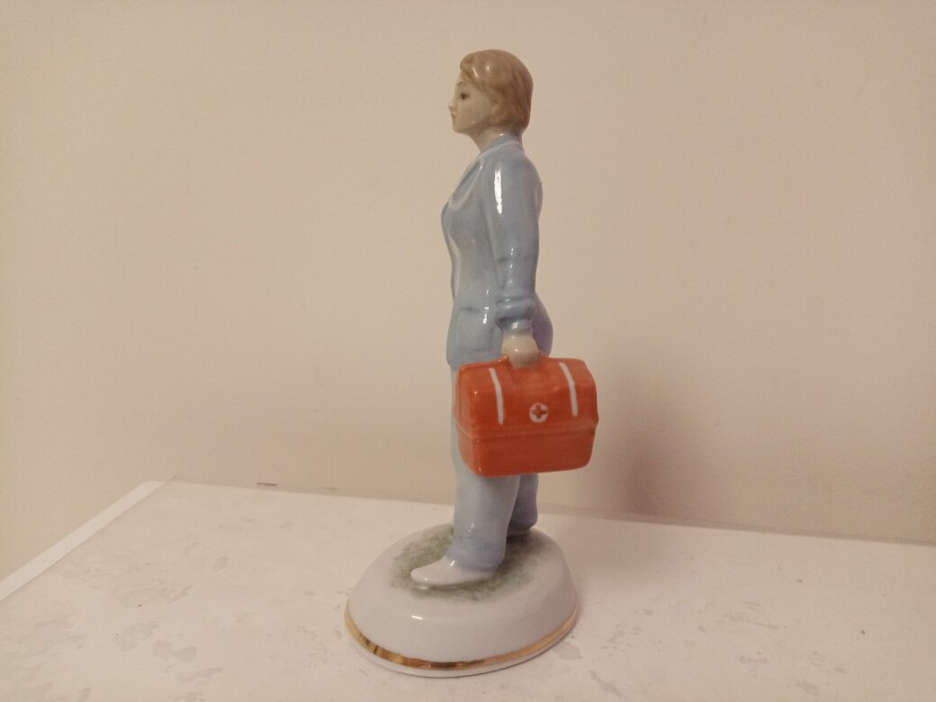 Фото скульптуры из личной коллекции автора.