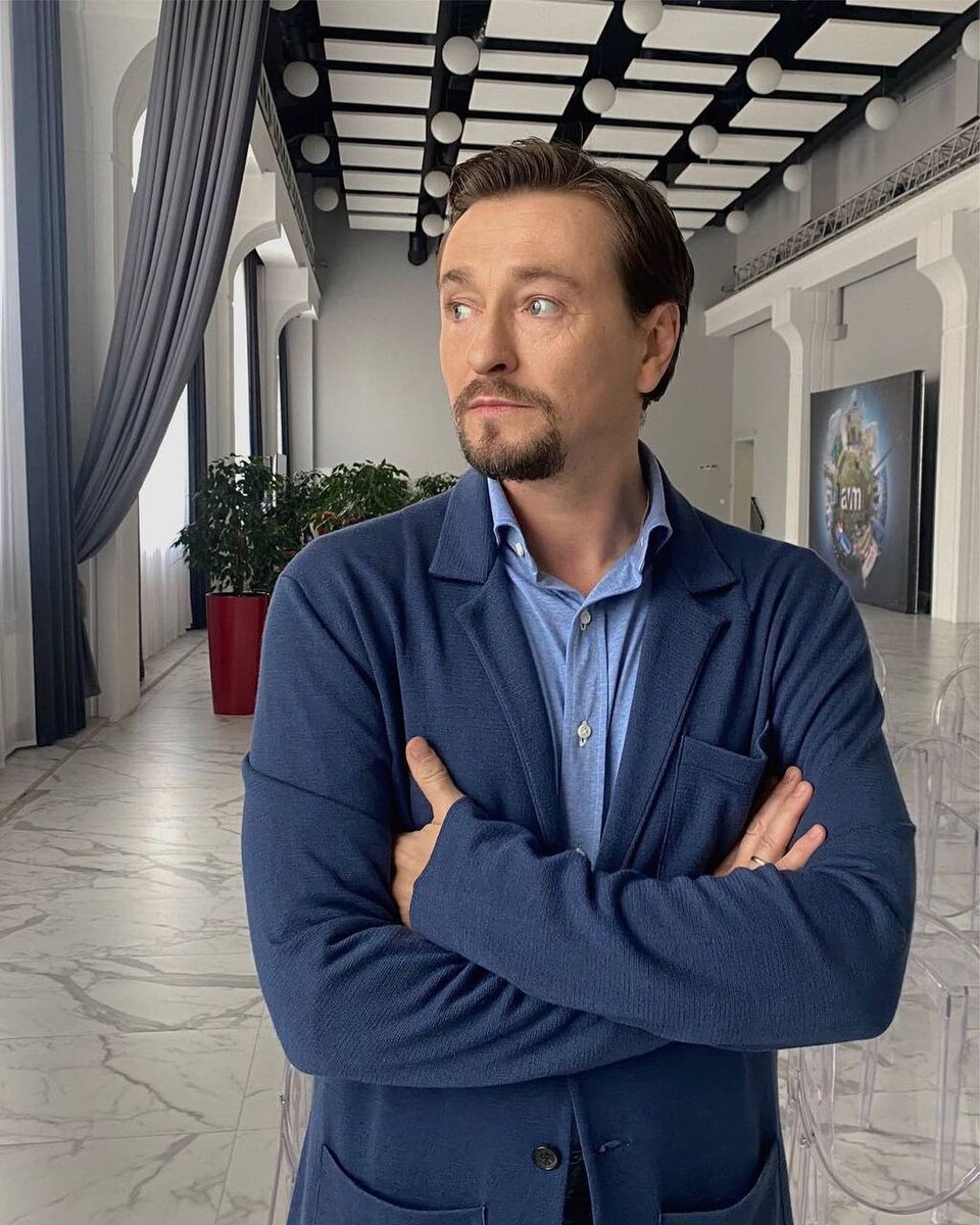 Сергей Безруков