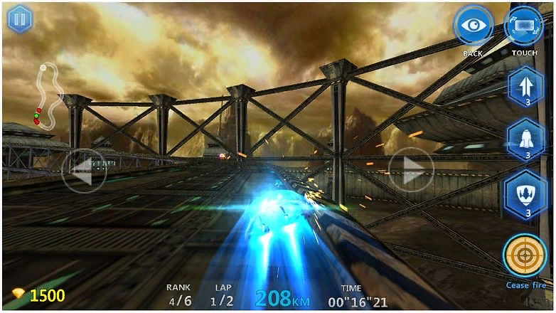 Пройдите через галактики вместе с Space Race 3D!