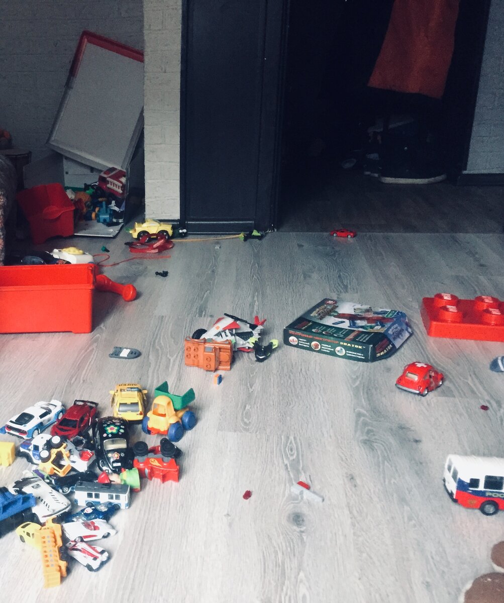 первая стадия - вполне безобидная