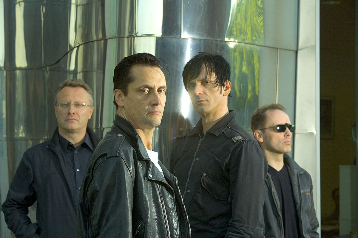 Die krupps. Группа die Krupps. Юрген Энглер. CRYPSY группа. Солист группы die Krupps.