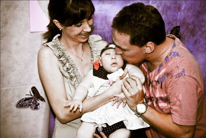 Стефани Кин (она же Baby K) с родителями