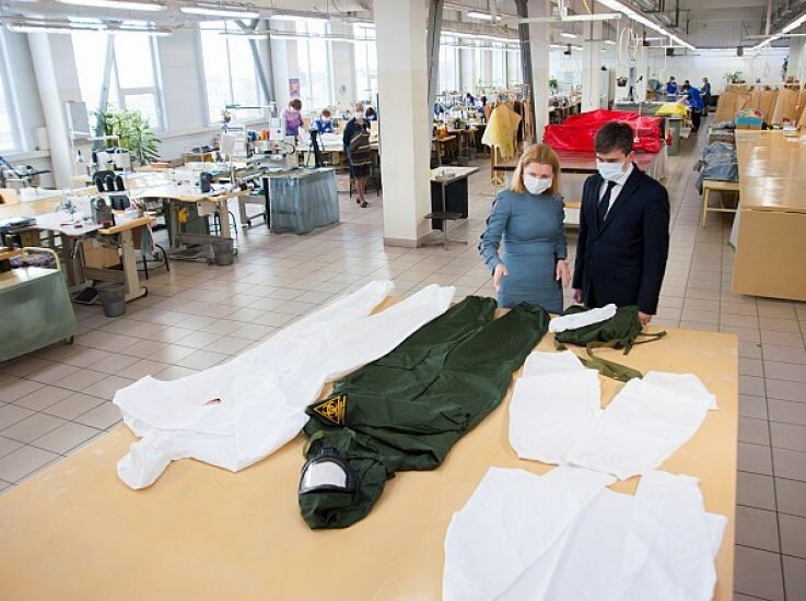 Защитные костюмы от парашютного завода в Мос.области