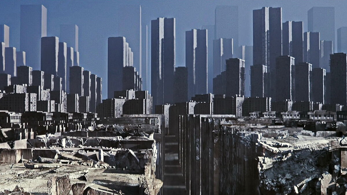 Музей перевернутый дом на вднх. Перевернутый город. Перевернутый город. Перевернутый город. Город перевертыш на вднх.