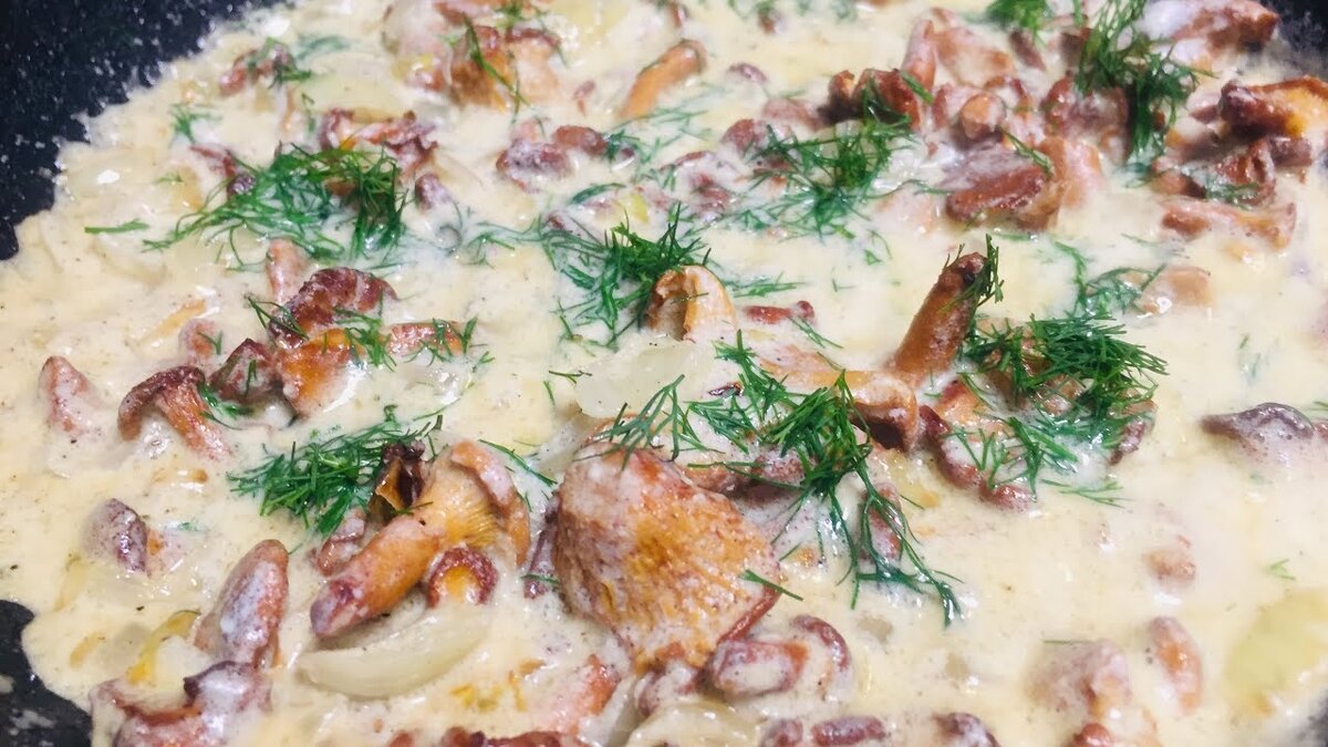 Соус-подлива из лисичек готов!